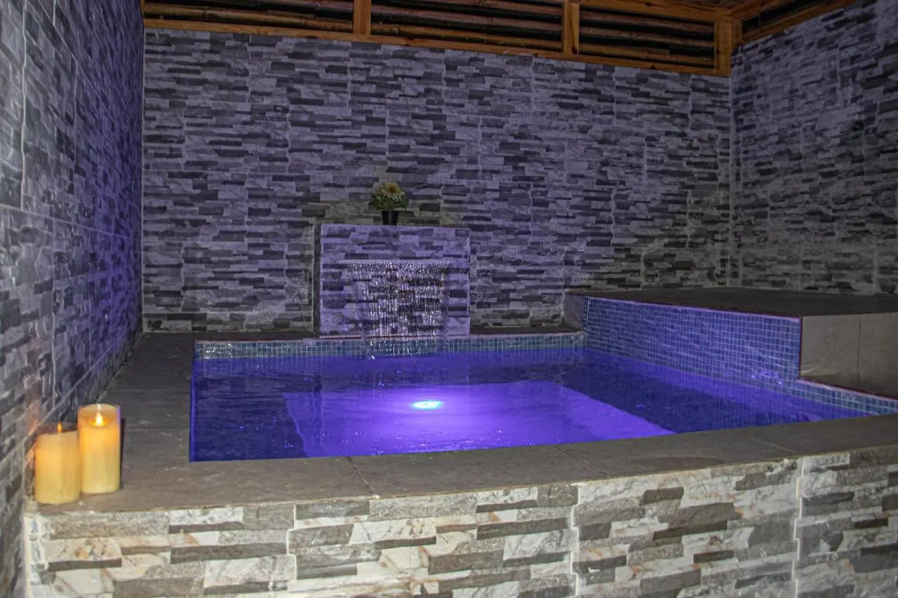 D' Yoko Village'S Pedernales 0*,